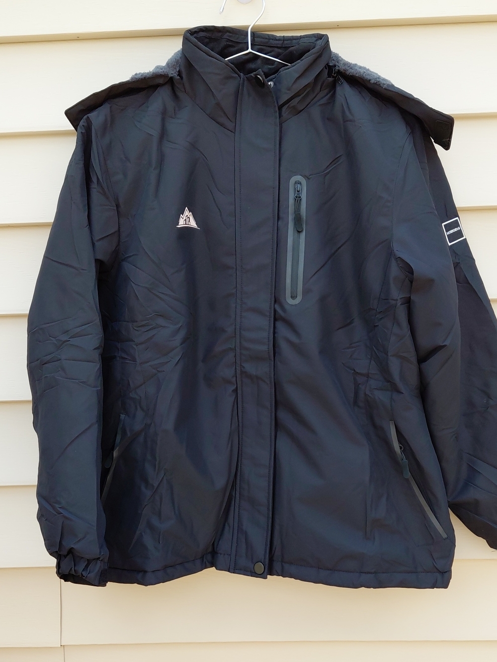 MOERDENG Women's Black Waterproof  Hooded Hiking Jacket Size Large